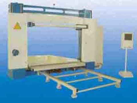  Computerized Foam Contour Cutting Machine (Vibrating Blade)